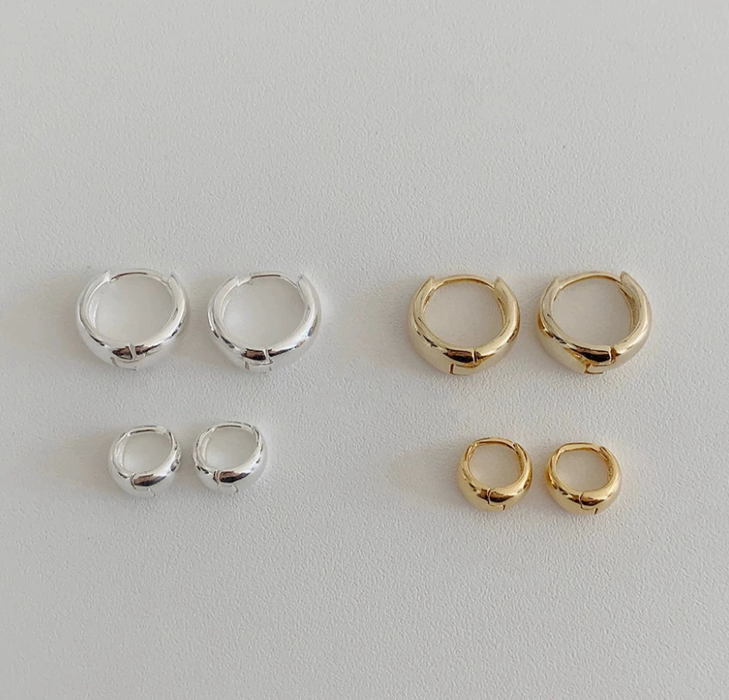 Dainty Puffed Hoop Earrings Gold/Silver