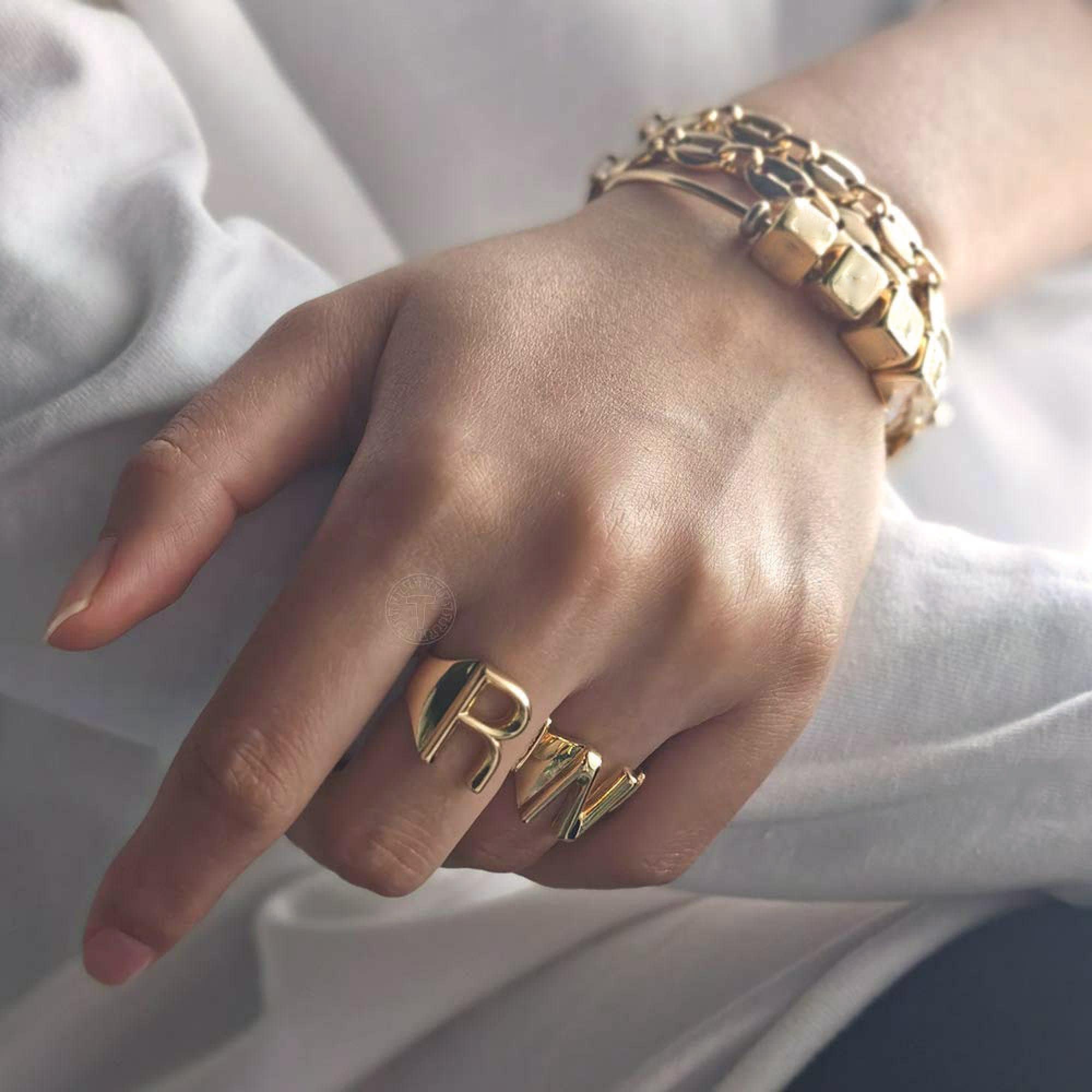 Harry Style 18K Chunky Gold Initial Ring