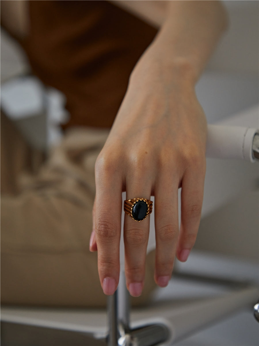 Gold Signet Dome Ring, Vintage Style Agate Ring, Black Onyx Ring Rhombus Ring Hollow Band